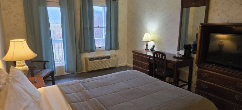 北康威山旅馆(North Conway Mountain Inn)图片