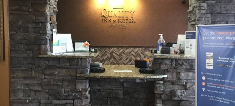 品质酒店及套房阿尔伯克基中城 - 大学区(Quality Inn & Suites Albuquerque Midtown - University Area)图片