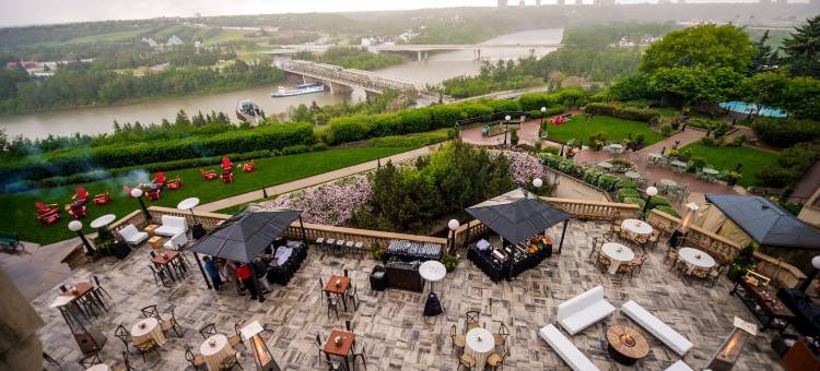费尔蒙麦克唐纳酒店(Fairmont Hotel Macdonald)图片