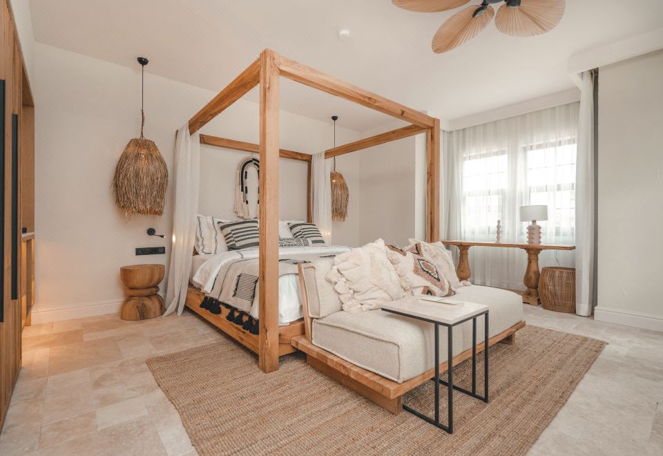 6 Rooms by Zula Hotel Overview