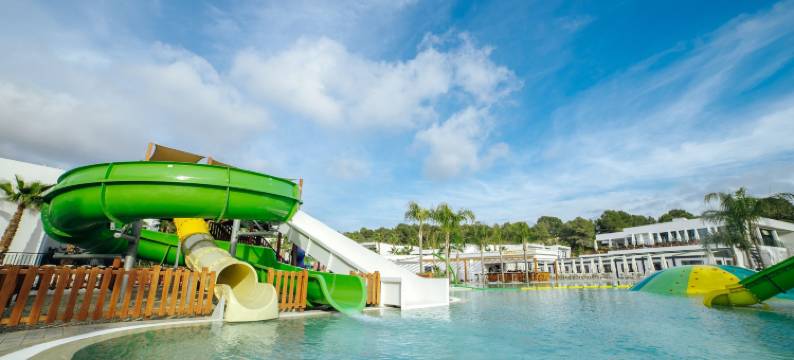 Alannia萨鲁度假村(Alannia Salou)图片