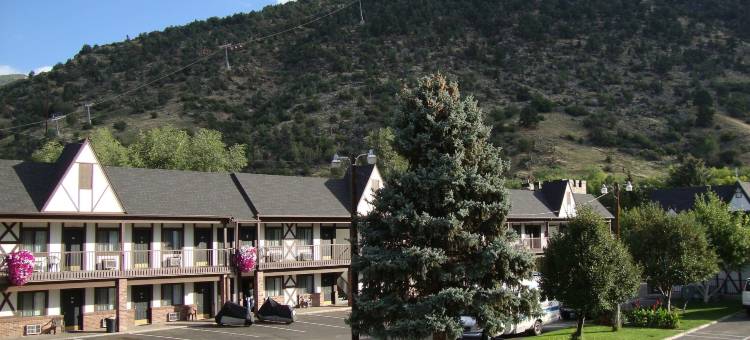 银松旅馆(Silver Spruce Inn)图片