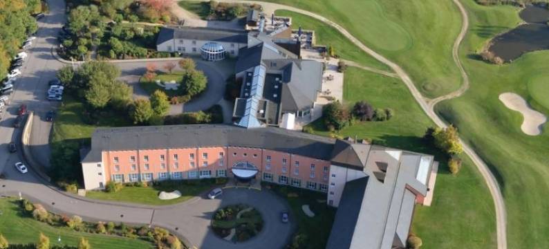 卢森堡基卡库高尔夫俱乐部美居水疗酒店(Mercure Luxembourg Kikuoka Golf and Spa)图片