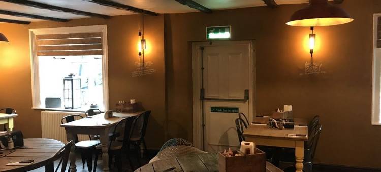 天鹅烟酒吧酒店(The Swan Taphouse)图片