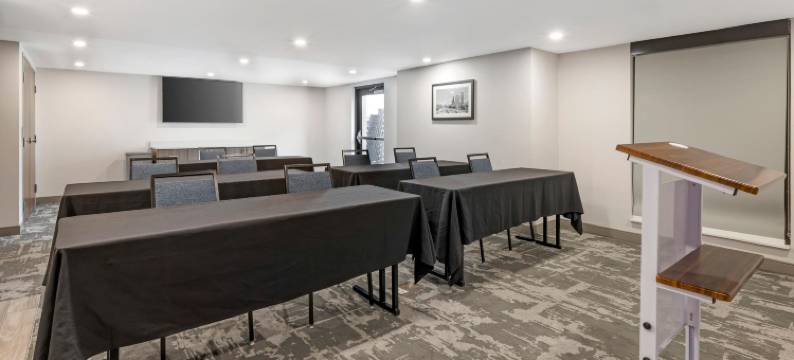 奥克布鲁克特雷-芝加哥舒眠酒店(Sleep Inn Oakbrook Terrace - Chicago)图片