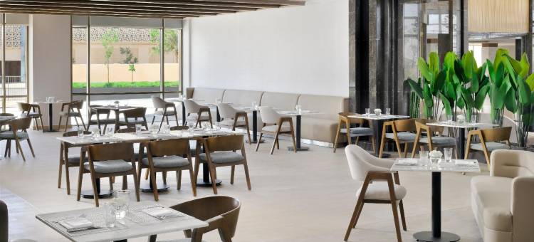 瓦阿德·沙马尔瑞享酒店(Mövenpick Hotel Waad Al Shamal)图片