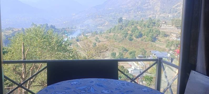 位于劳库池亚塔尔的1卧室独栋房屋-平方米|带1个独立浴室(Brijwasi homestay)图片