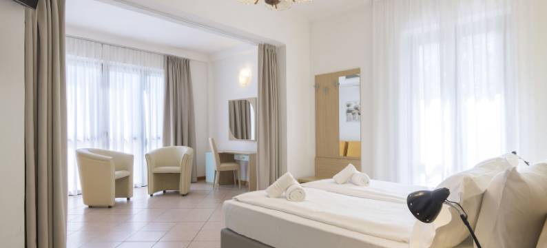 加尔达贝尔维尤酒店(Hotel Garda Bellevue)图片