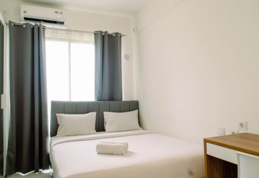 Fully Furnished with Cozy Design Studio Sky House BSD Apartment Over view