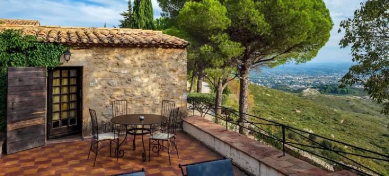 圣克洛斯修道院酒店(Garrigae Abbaye de Sainte Croix)图片