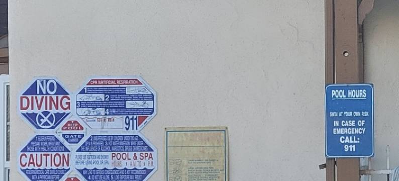 汤豪斯汽车旅馆(Townhouse Motel)图片