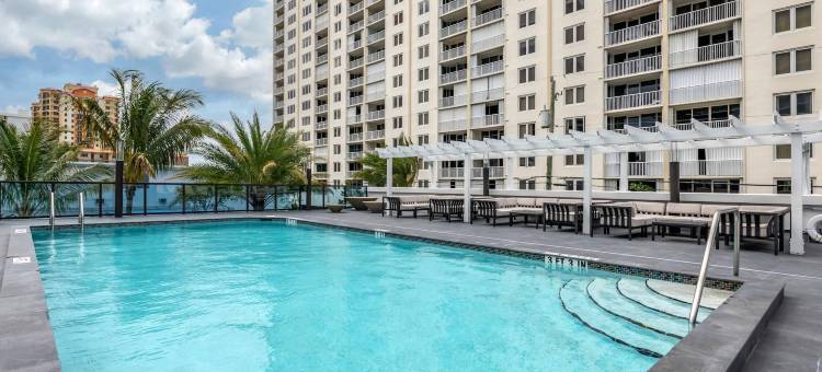 劳德代尔堡海滩坎布里亚酒店(Cambria Hotel Fort Lauderdale Beach)图片