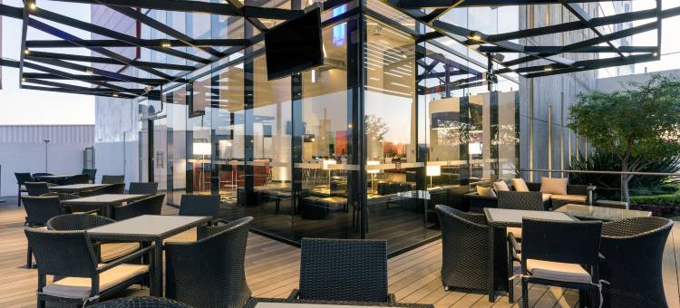 奎雷塔罗华美达安可酒店(Ramada Encore by Wyndham Queretaro)图片