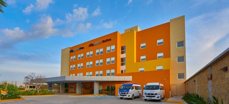 万豪城市快捷普拉斯卡波圣卢卡斯(City Express Plus by Marriott Cabo San Lucas)图片