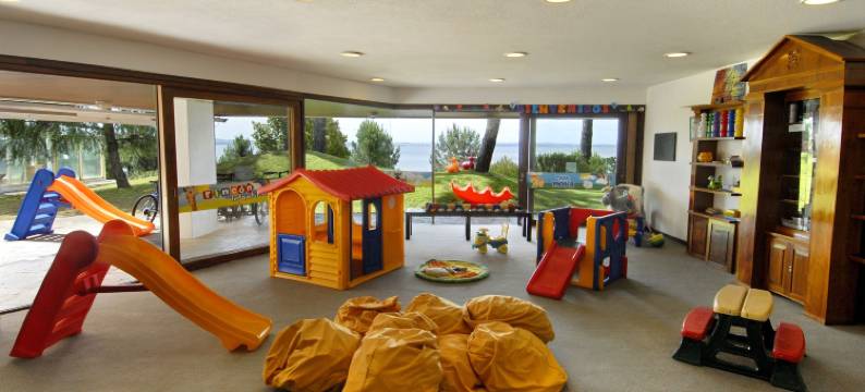 艺术湖高尔夫球度假村酒店(Hotel del Lago Golf & Art Resort)图片