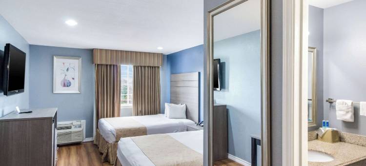 路得韦旅馆 & 套房波特亚瑟 - 格罗夫斯(Rodeway Inn & Suites Port Arthur - Groves)图片