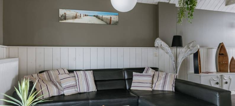 BE MID Cyri 16-00 02图片