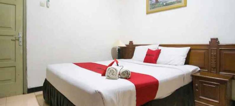 红门酒店-靠近法拉贾瓦海滩特尔纳特市(RedDoorz near Pantai Falajawa Kota Ternate)图片