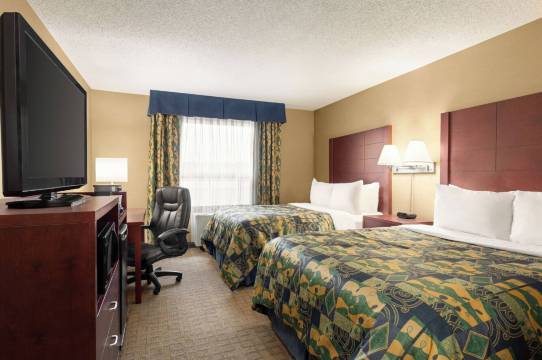 奥沙瓦惠特比Travelodge by Wyndham酒店(Travelodge by Wyndham Oshawa Whitby)