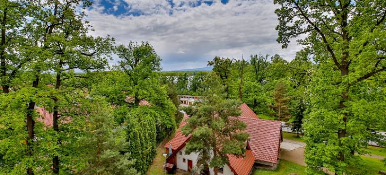 赫卢博卡河畔公园酒店(LH Parkhotel Hluboka Nad Vltavou Congress & Wellness)图片