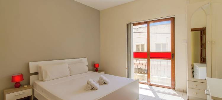位于卡尔卡的良好位置的联排别墅和庭院(Well Located Townhouse & Courtyard Kalka - Happy Rentals)图片