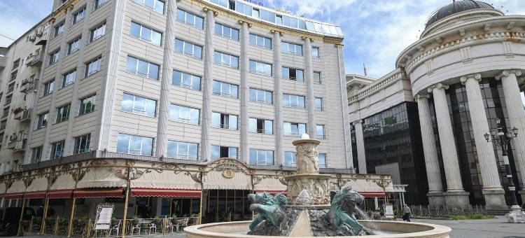 石桥酒店(Stone Bridge Hotel)图片