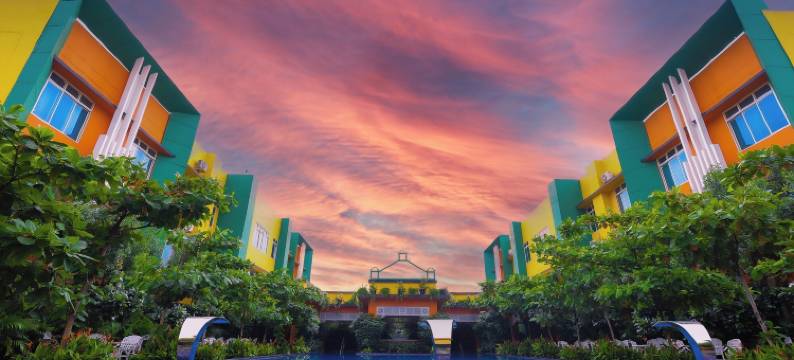 梅费尔世界杯村(Mayfair World Cup Village)图片