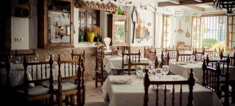 恩日克卡尔维洛酒店(Hotel Enrique Calvillo)图片