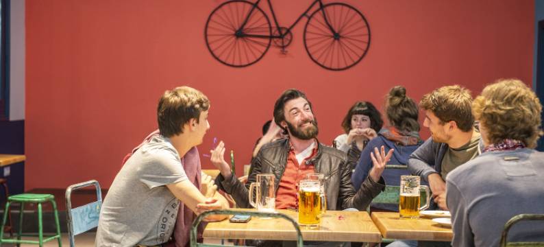 巴塞罗那格莱希亚大道安全居住酒店(Safestay Barcelona Passeig de Gràcia)图片