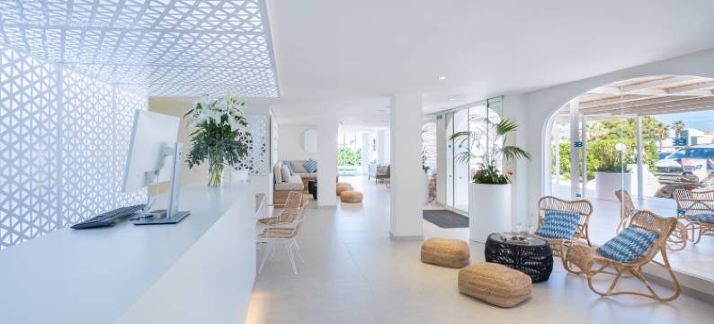 费尔格斯风格卡雷马海滩酒店(Fergus Style Carema Beach)图片