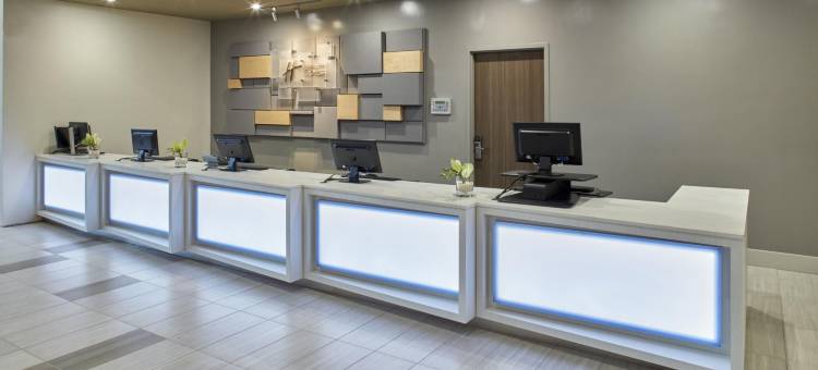 威基基智选假日酒店(Holiday Inn Express Waikiki)图片