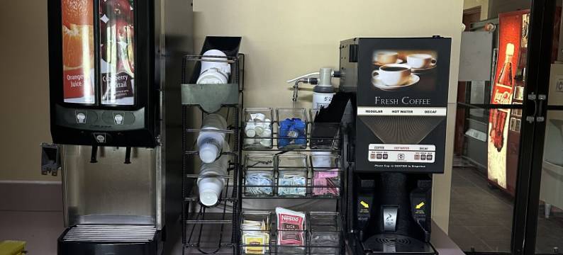 罗德威酒店(Executive Inn)图片