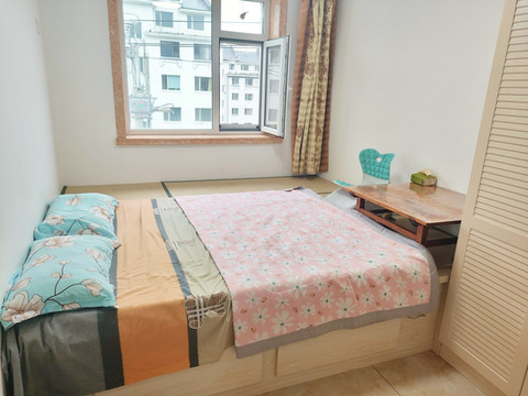 贾淑红公寓(城后路分店)