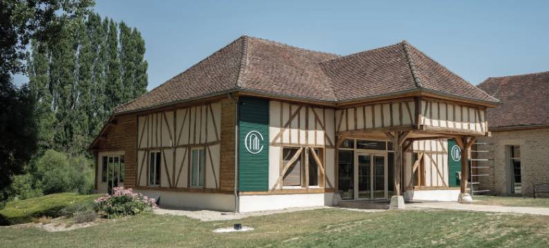 罗吉斯蒙特克里斯托庄园酒店餐厅和但丁逃逸度假屋(Logis Hôtel-Restaurant Domaine de Montecristo et Gîte l'Évasion Dantès)图片