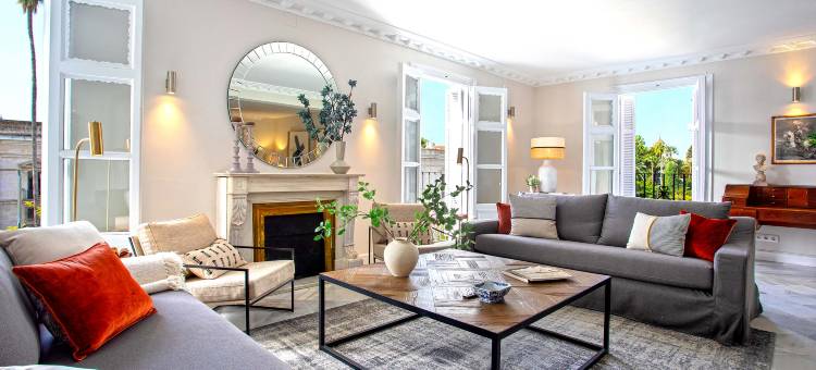 Spectacular 4BD apartment near Alcazar. San Fernando图片