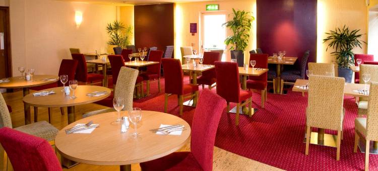 沃特福德中心普瑞米尔酒店(Premier Inn Watford Central)图片