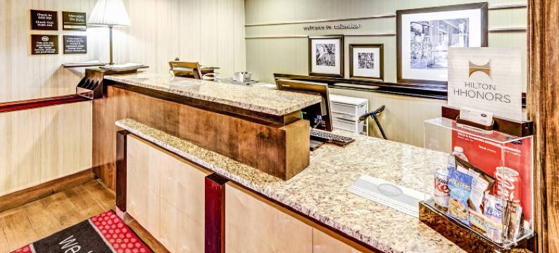 哥伦布I-70E/汉密尔顿路欢朋酒店(Hampton Inn Columbus-I-70 E/Hamilton Rd)图片