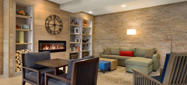 圣克劳德西丽怡酒店(Country Inn & Suites by Radisson, St. Cloud West, MN)图片