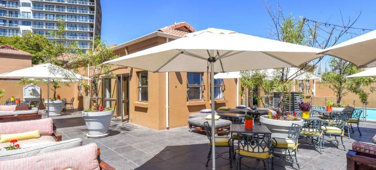 约翰内斯堡杰米斯顿美居酒店(Mercure Johannesburg Bedfordview Hotel)图片