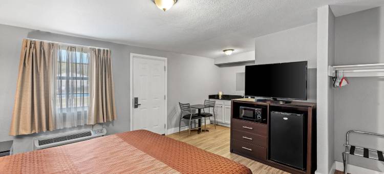 罗德威酒店金斯兰 - LBJ湖(Rodeway Inn Kingsland - Lake LBJ)图片