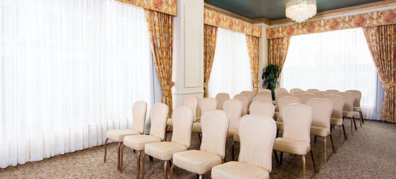 五月花公园酒店(Mayflower Park Hotel)图片