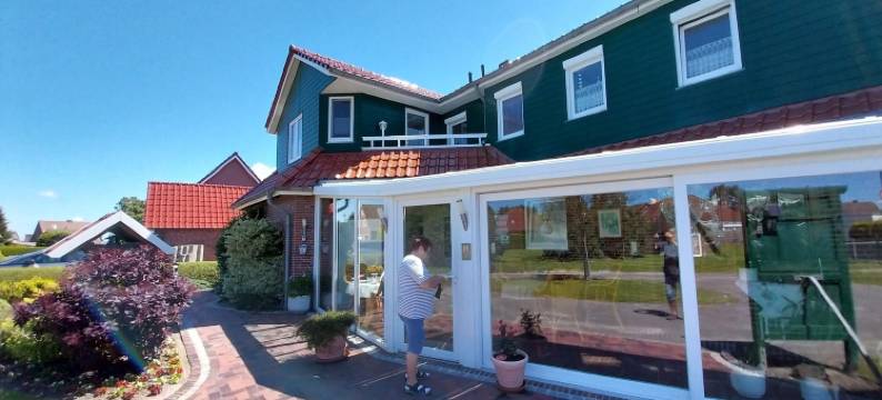 弗洛灵公寓酒店(Familienurlaub in Ostfriesland für Max 7 Pers in 2 Wohnungen, Auch Einzeln Wohnungen)图片