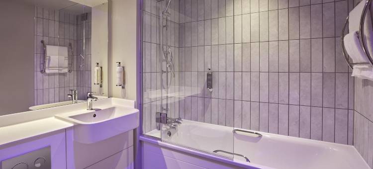 布里真德中央酒店(Premier Inn Bridgend Central)图片