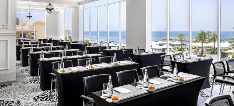 费尔蒙富查伊拉海滩度假酒店(Fairmont Fujairah Beach Resort)图片