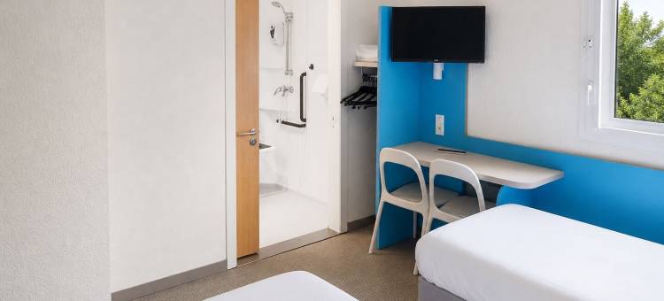 巴黎南莱叙利斯First Inn酒店(First Inn Hotel Paris Sud les Ulis)图片