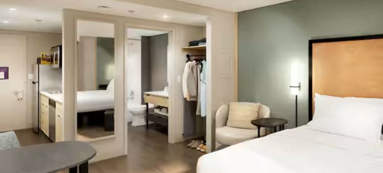 利夫斯玛特开间 希尔顿彭萨科拉I-10北戴维斯公路(LivSmart Studios Hilton Pensacola I-10 North Davis Hwy)图片