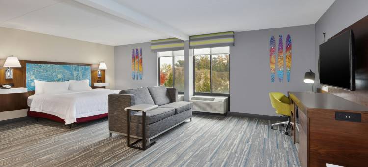 希尔顿欢朋酒店-特拉弗斯城(Hampton Inn Traverse City)图片