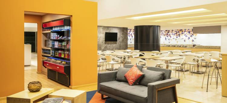 奎雷塔罗嘉年华快捷酒店(Fiesta Inn Express Queretaro Constituyentes)图片