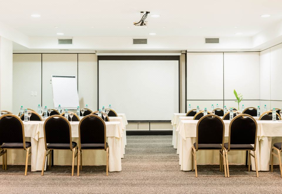 Loi Suites Recoleta Hotel Hotel Overview