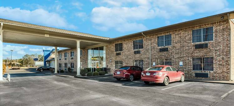 阿卡德尔菲亚-大学区凯艺酒店(Quality Inn Arkadelphia - University Area)图片